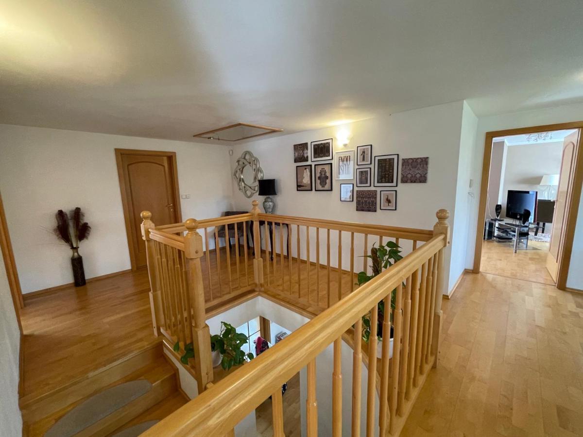Berlin Villa Praag